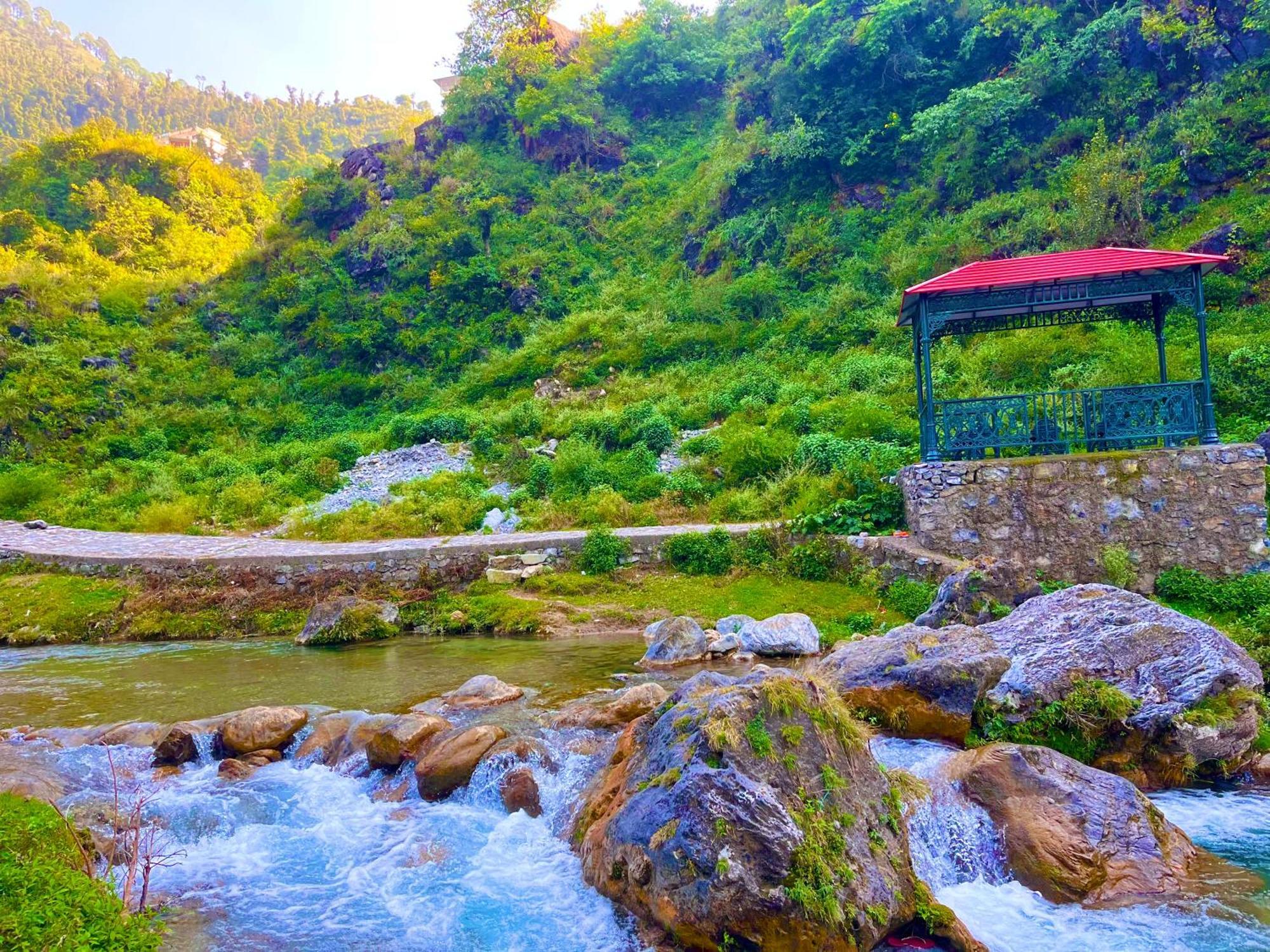 Sitara Hotel & Resort In The Lap Of Nature, Mussoorie Exteriör bild
